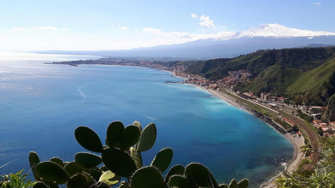Sole Mare B&B Giardini Naxos Exterior foto